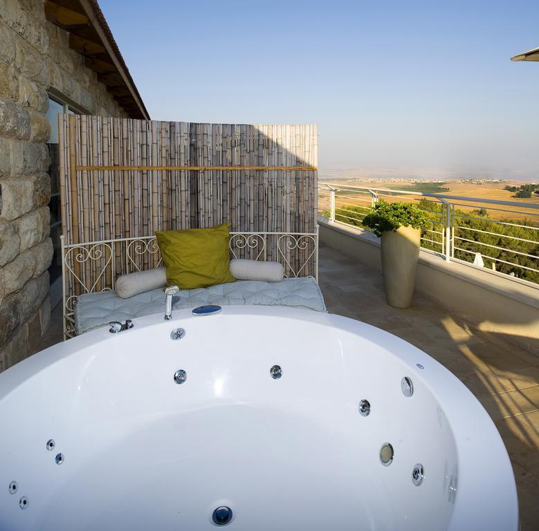 Jasmine Mansion Hotel Rosh Pinna Ngoại thất bức ảnh